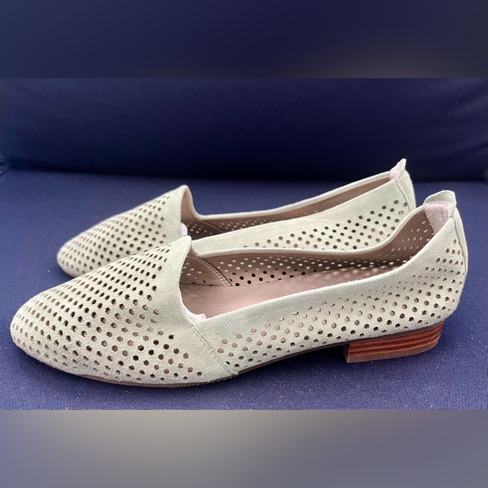 Array pale green Leather Upper Shoes